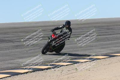 media/Oct-13-2025-Moto Forza (Mon) [[a66d839500]]/4-C Group/Session 2 (Bowl)/